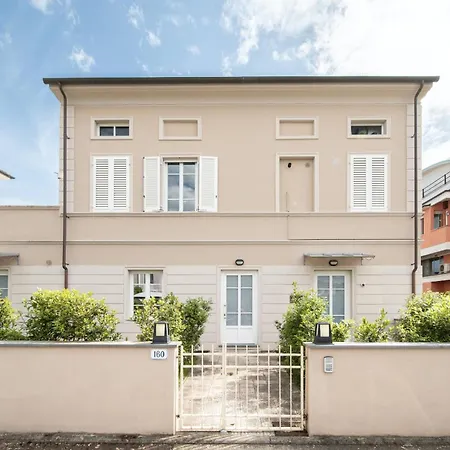 Casa Cantore Close To The Walls