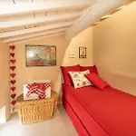 Casa Cantore Close To The Walls *